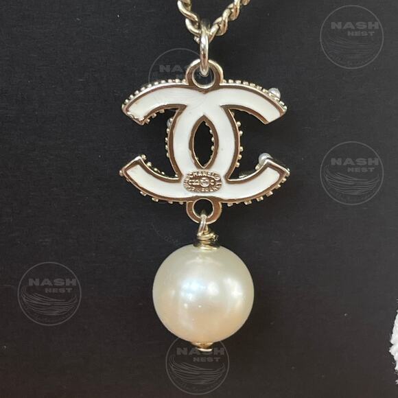 CHANEL Pearl, Strass Crystal CC Pendant Necklace | C22V C22C France Rare Limited - Picture 8 of 15